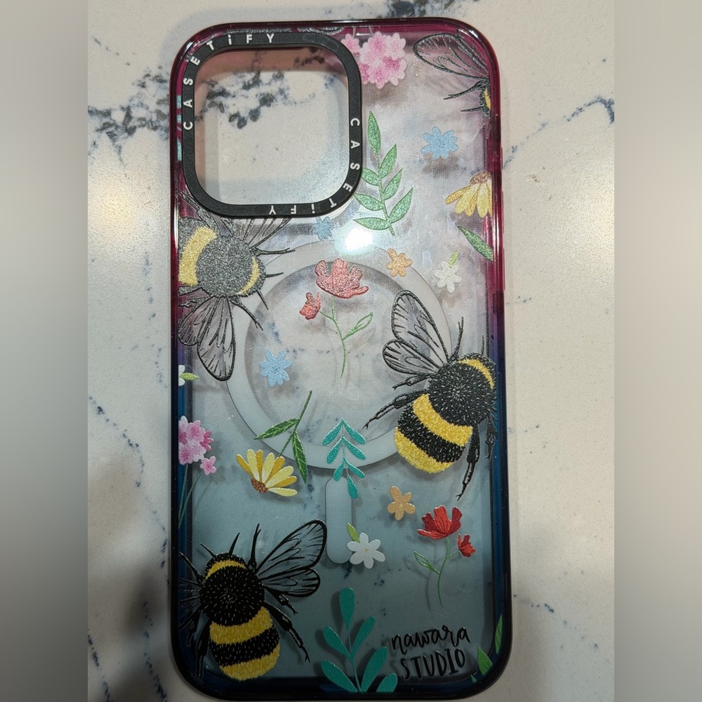 Casetify Floral Bee iPhone 15 Pro Max MagSafe phone case